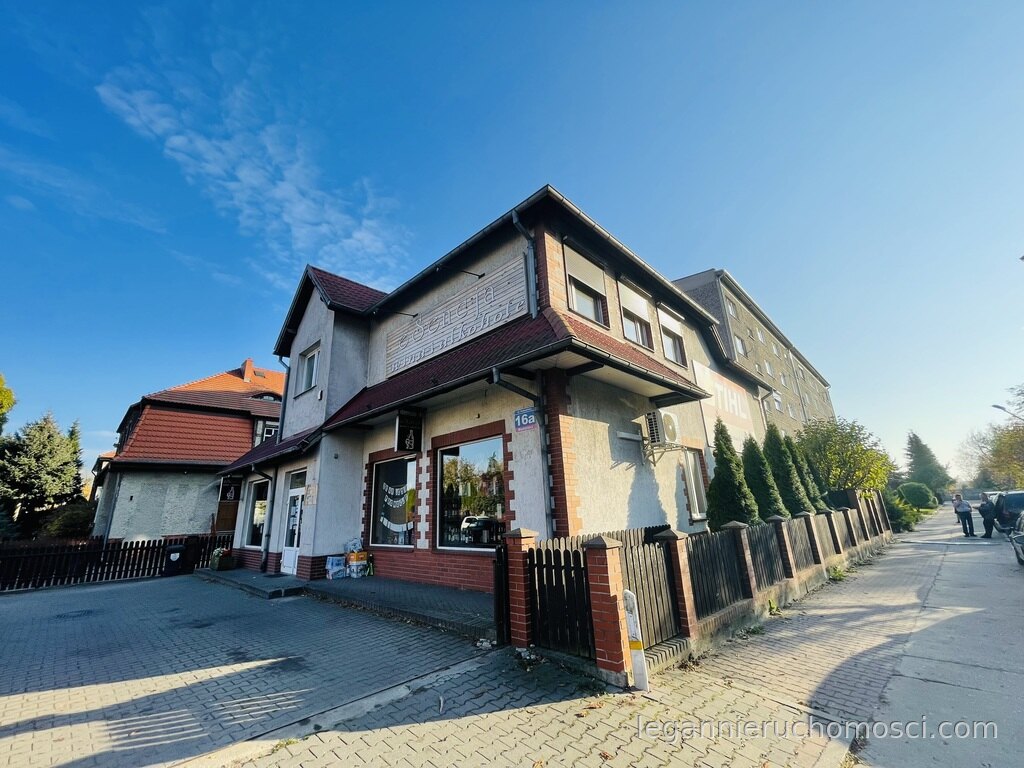 Dom, 7 pokoi, 320,00 m², Międzyrzecz