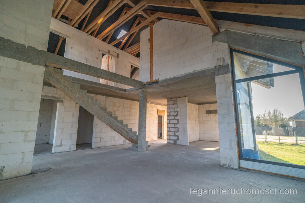 Dom, 5 pokoi, 155,44 m², Ulim