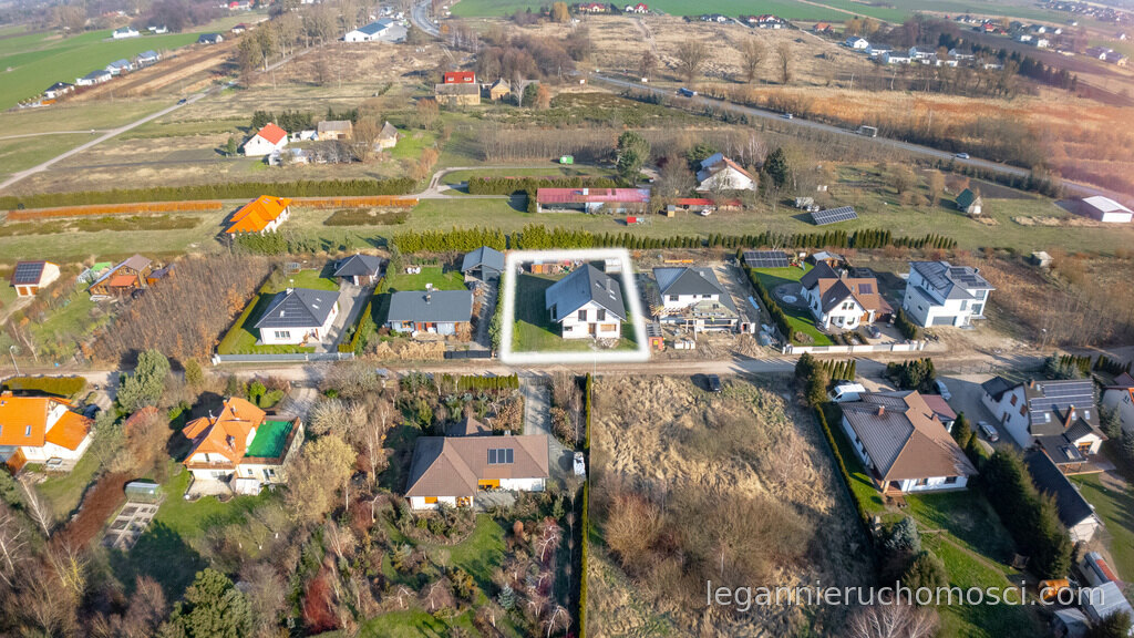 Dom, 5 pokoi, 155,44 m², Ulim