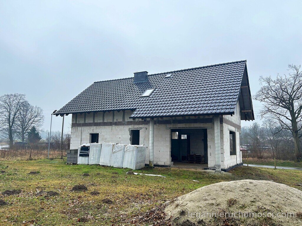 Dom, 5 pokoi, 244,12 m², Lubno
