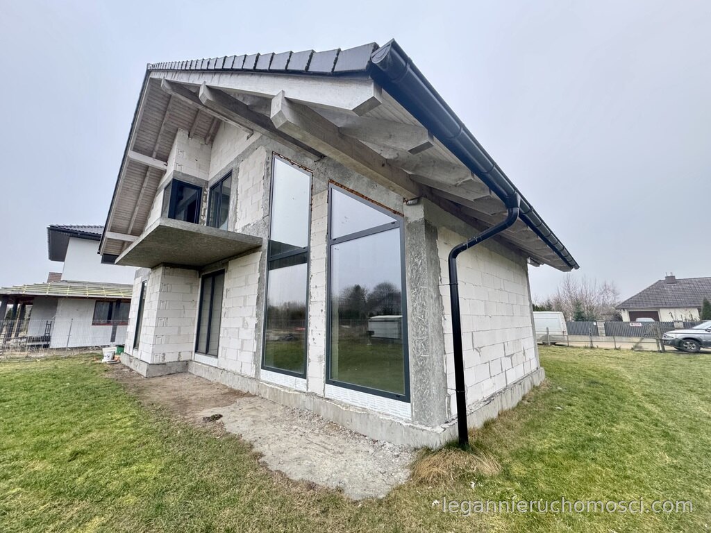 Dom, 5 pokoi, 155,44 m², Ulim