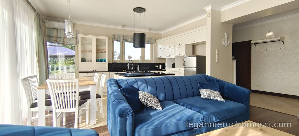 Obiekt komercyjny, 813,40 m², Dziwnówek