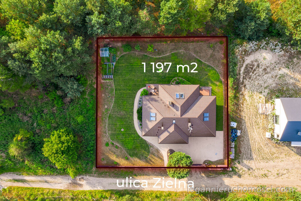Dom, 4 pokoje, 163,62 m², Chwalęcice