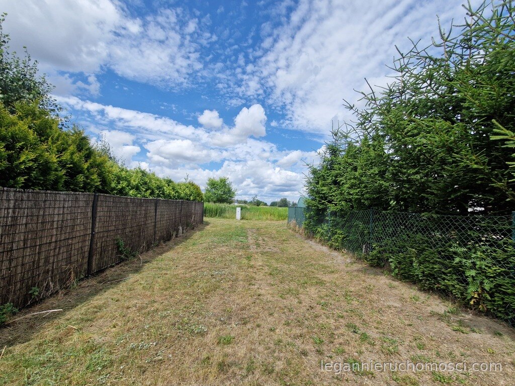 Działka, Deszczno