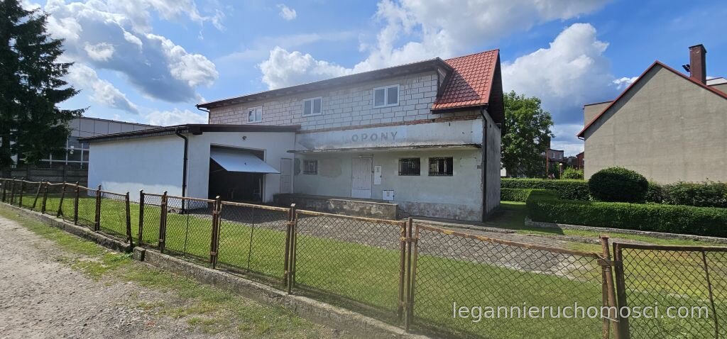 Obiekt komercyjny, 9 pokoi, 272,52 m², Lipiany