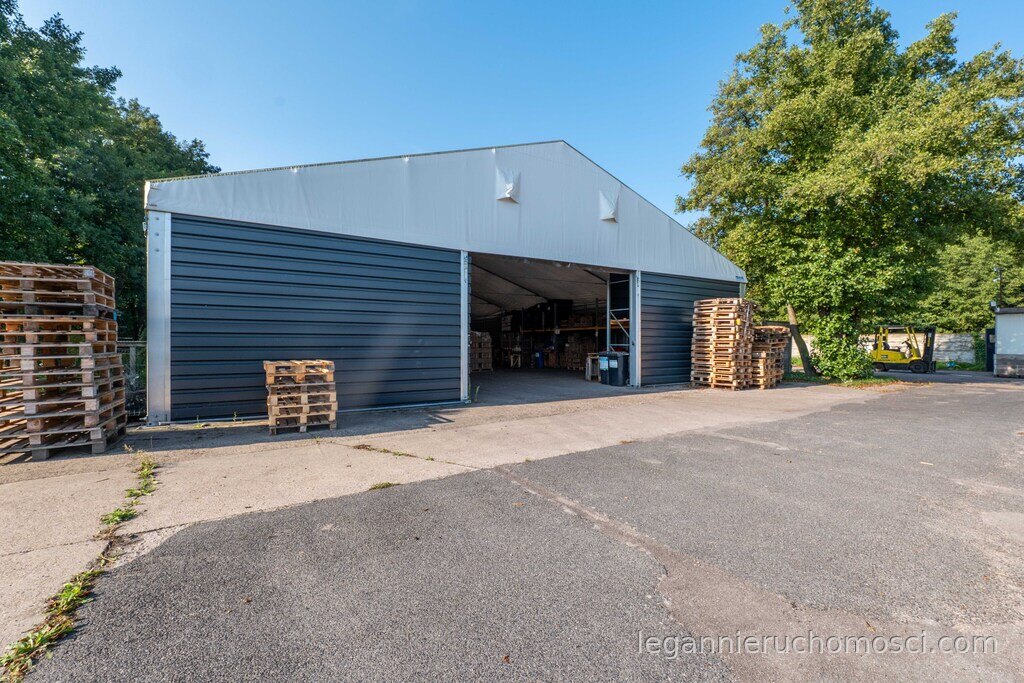 Obiekt komercyjny, 550,00 m², Deszczno