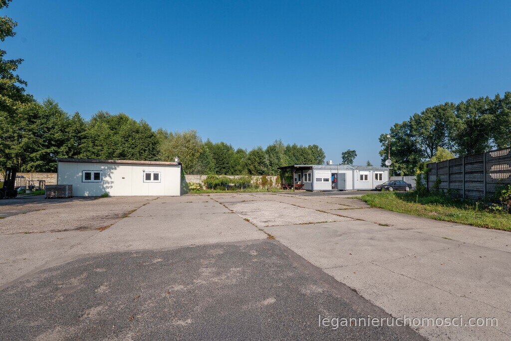 Obiekt komercyjny, 550,00 m², Deszczno