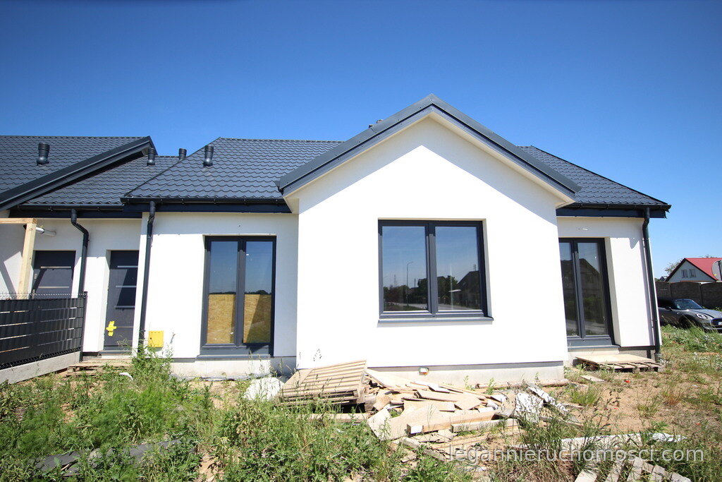 Dom, 4 pokoje, 110,00 m², Ożar