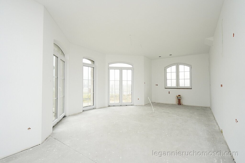 Dom, 6 pokoi, 230,21 m², Ciecierzyce