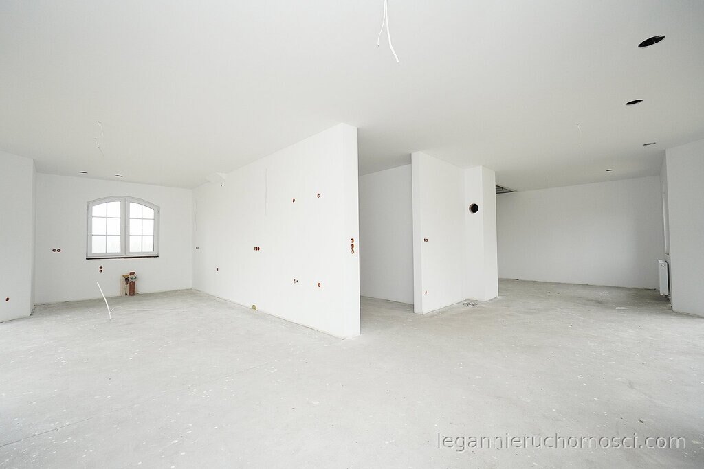 Dom, 6 pokoi, 230,21 m², Ciecierzyce