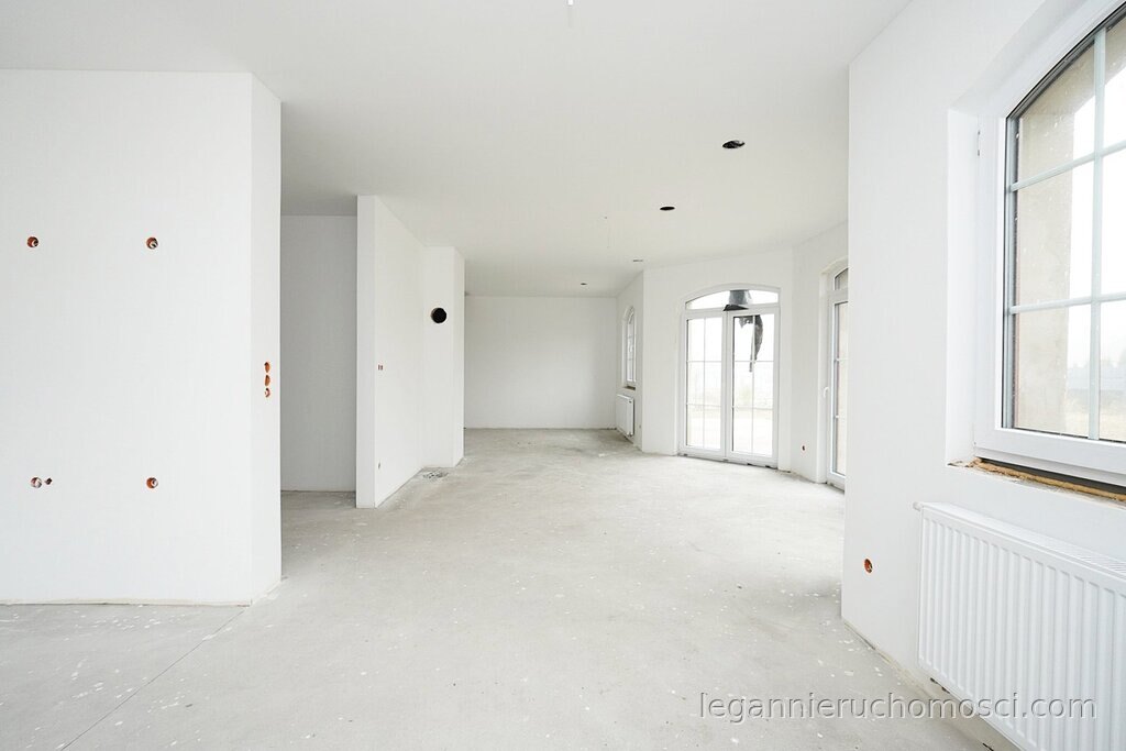 Dom, 6 pokoi, 230,21 m², Ciecierzyce