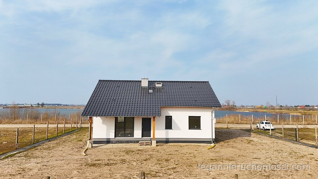 Dom, 4 pokoje, 137,00 m², Deszczno