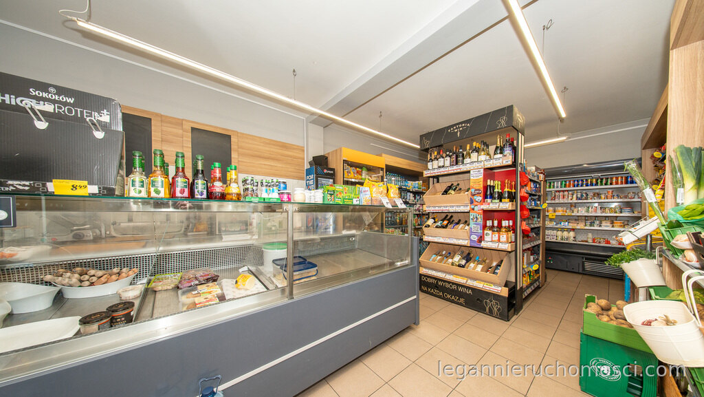 Lokal komercyjny, 66,34 m², Witnica