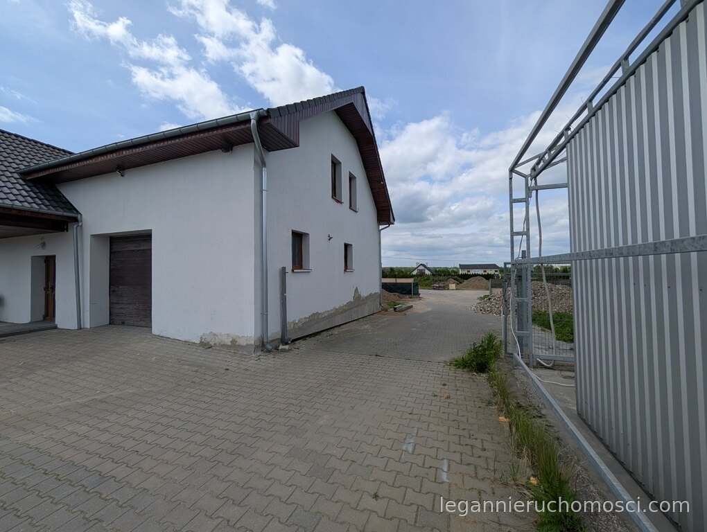 Obiekt komercyjny na wynajem, 469,82 m², Wawrów