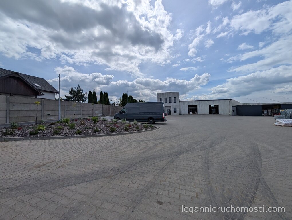 Obiekt komercyjny na wynajem, 150,00 m², Wawrów