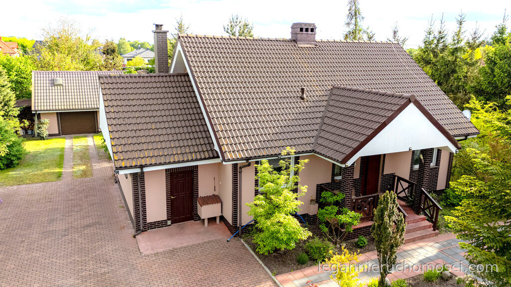 Dom, 4 pokoje, 135,00 m², Karnin