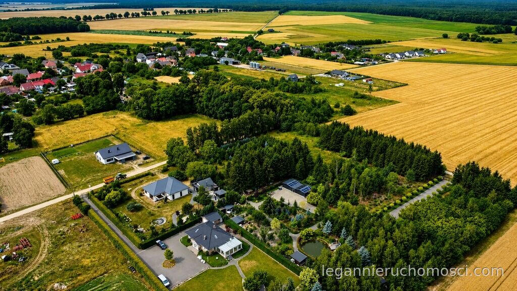 Działka, Gralewo