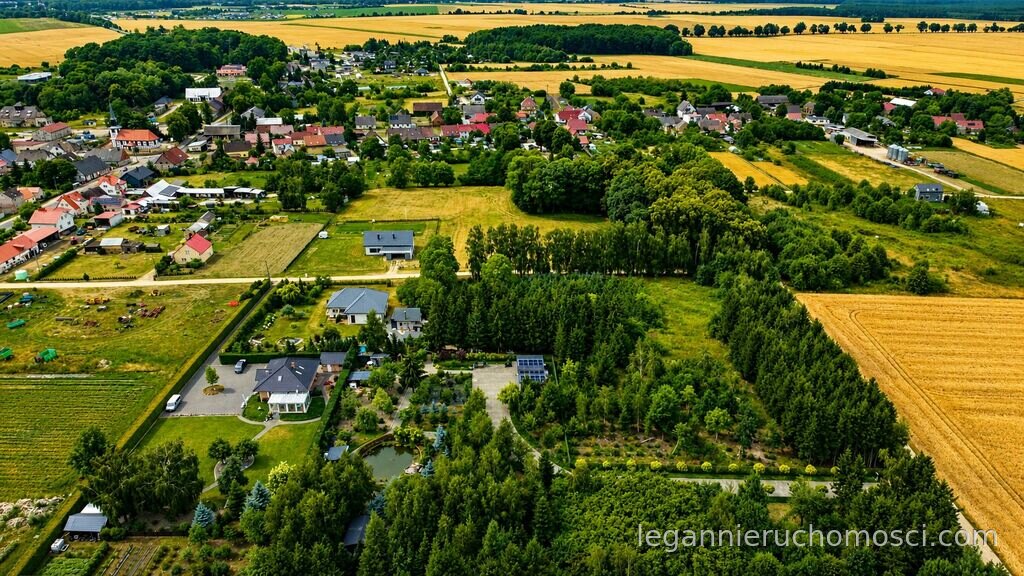 Działka, Gralewo