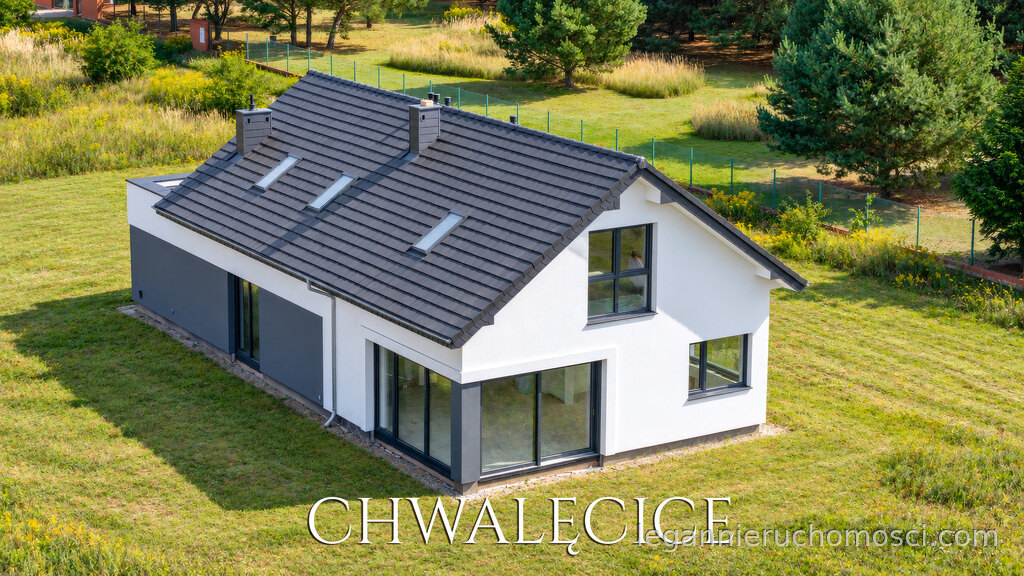 Dom, 5 pokoi, 247,00 m², Chwalęcice