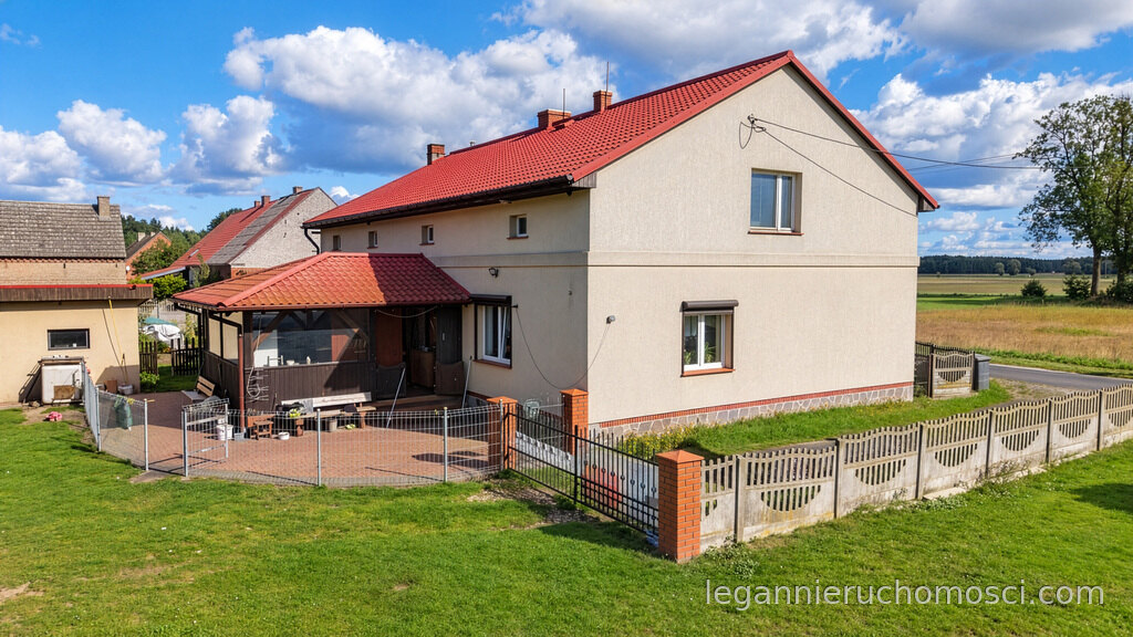 Dom, 4 pokoje, 320,00 m², Huta Szklana