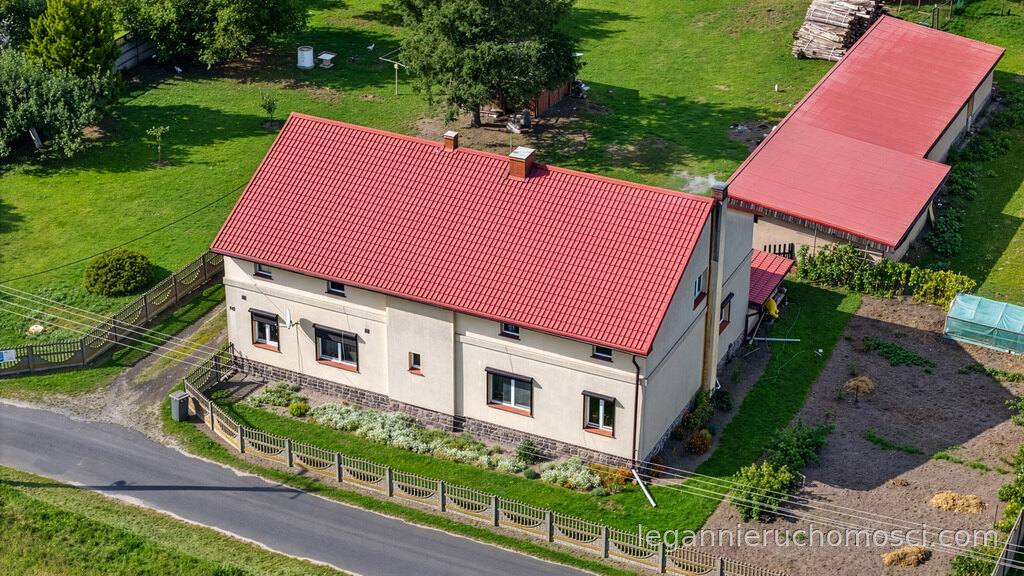 Dom, 4 pokoje, 320,00 m², Huta Szklana