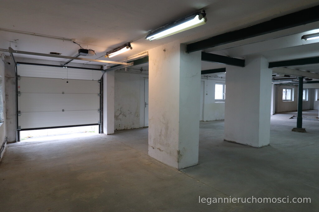 Obiekt komercyjny, 300,00 m², Baczyna