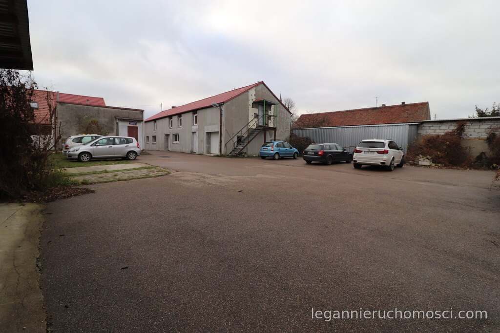 Obiekt komercyjny, 300,00 m², Baczyna