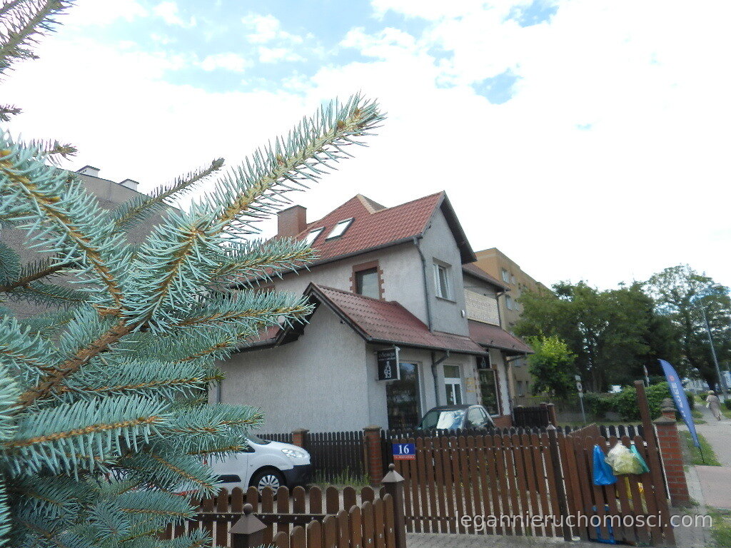 Dom, 7 pokoi, 320,00 m², Międzyrzecz