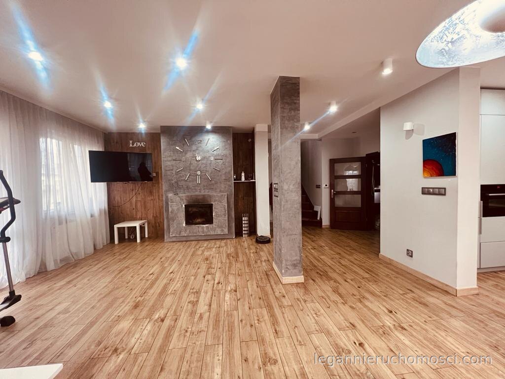 Dom, 6 pokoi, 220,00 m², Kostrzyn Nad Odrą
