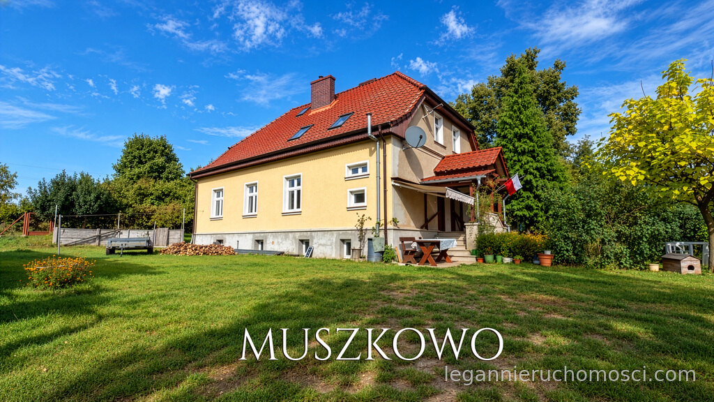Dom, 6 pokoi, 250,00 m², Muszkowo
